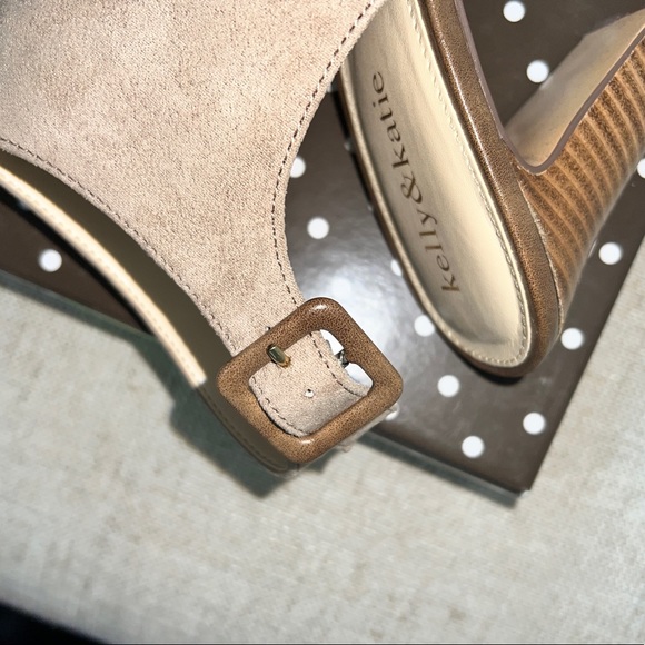 🆕 Kelly & Katie Taupe KK Louisa Booties - Picture 4 of 8